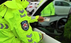 Erzurum'da kazaya karışıp kaçan alkollü sürücünün ehliyetine 35 yıl el konuldu