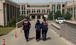 Batman’da 30 suç kaydı ve 18 yıl kesinleşmiş hapis cezasıyla aranan kadın tutuklandı