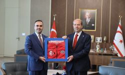 Bakan Kacır, KKTC Cumhurbaşkanı Ersin Tatar ile bir araya geldi