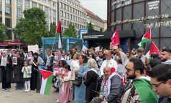 Berlin’de Filistin’e destek amacıyla gösteriler düzenlendi