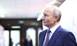 Putin'in 25 yıllık hikayesi Kremlin Sarayı'ndaki evinde çekilen belgeselle anlatıldı
