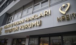 Düzce'de haşemalı kadının tatil sitesinin havuzuna alınmaması "ayrımcılık" sayıldı
