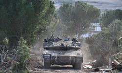 İsrail askerleri tank ve zırhlı araçlarla Lübnan topraklarını ihlal etti