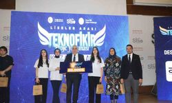 Öğrencilerin ‘Teknofikir’ projeleri ödüle layık görüldü