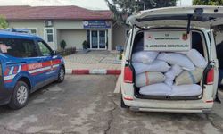 Jandarma milyonluk kaçak malzemeye el koydu