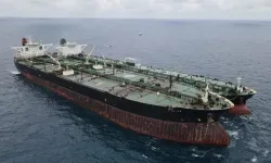 İran'da akaryakıt kaçakçılığında kullanılan 4 binden fazla yakıt tankı ele geçirildi