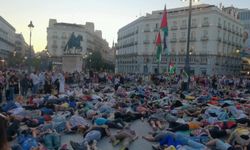 Madrid sokaklarını dolduran İspanyollar, İsrail'in Gazze'deki soykırımına tepki gösterdi