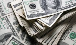 Dolar/TL Yatay Seyirde: Küresel Ticaret Gelişmeleri Piyasaları Etkiliyor