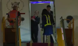 Macron çiftine ait olduğu belirtilen görüntüler sosyal medyada gündem oldu