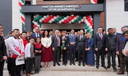 Pendik’te Mattia Ahmet Minguzzi Spor Kompleksi, Minguzzi ailesinin katılımıyla açıldı