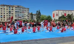 Muş Valisi Çakır ve doğa tutkunları yürüyüşlerle kentin güzelliklerini keşfediyor