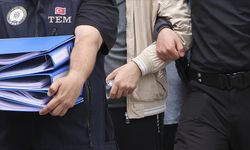 İtirafçı, terör örgütü FETÖ'nün araç cam sileceği ve su saati kutusundaki para transferini anlattı