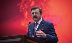 TOBB Başkanı Hisarcıklıoğlu: “KOBİ’lerin rekabet gücü e-ticaretle artacak”