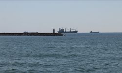 Tekirdağ'da poyraz 2 gündür deniz ulaşımını olumsuz etkiliyor