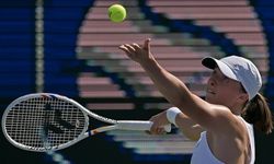 "Toprağın kraliçesi" Swiatek, Roland Garros'ta üst üste 4. şampiyonluk için korta çıkacak