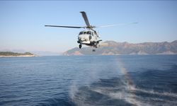 Deniz Kuvvetlerine ait helikopter Antalya açıklarında acil iniş yaptı