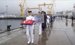 TCG Anadolu gemisi, gençlerle Samsun yolculuğuna çıktı