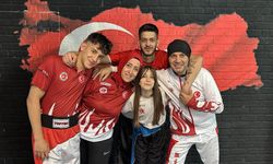 Kick boksçu anne baba 3 çocuğuyla beraber ringlerin tozunu attırıyor