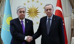 Cumhurbaşkanı Erdoğan, Kazakistan Cumhurbaşkanı Tokayev ile telefon görüşmesi gerçekleştirdi