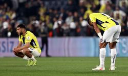 Fenerbahçe, Kadıköy'de kaybettiği puanlarla şampiyonluktan uzaklaştı