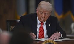 ABD Başkanı Trump, biyolojik araştırmaların güvenliğine ilişkin kararname imzaladı
