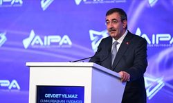Cumhurbaşkanı Yardımcısı Yılmaz: Yapay zekada insan odaklı Türkiye modeliyle fark yaratan bir ülke olmayı hedefliyoruz