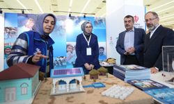 Bakan Tekin’den İslam Sanatları Fuarı’na Ziyaret: Kültür dünyamız açısından son derece kıymetli