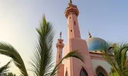 Senegal'de camilerin birbirinden farklı minareleri göz kamaştırıyor