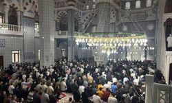 Türkiye’de ilk Kurban Bayramı namazı Iğdır’da kılındı