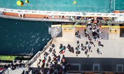 Tarihi Eminönü’nde bayram yoğunluğu
