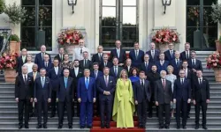 Cumhurbaşkanı Erdoğan, NATO Zirvesi'nde Almanya Başbakanı Merz ile Görüştü