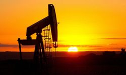 Brent petrolün varili 64,55 dolardan işlem görüyor