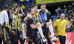 Fenerbahçeli Tarık Biberoviç'in sol diz ön çapraz bağında zorlanma tespit edildi