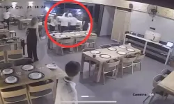 Adana'da Restoranda Nefes Borusu Tıkanan Müşteri Heimlich Manevrasıyla Hayata Döndü