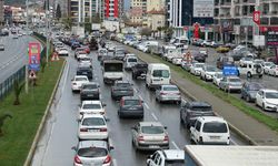 Edremit Körfezi'nde bayram tatilinden dönenler yoğunluk oluşturdu
