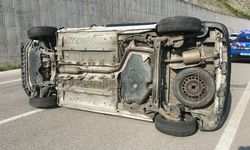 Tokat'ta devrilen otomobildeki 4 kişi yaralandı