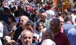 Kurban Bayramı Arifesinde Eminönü'nde Alışveriş Yoğunluğu