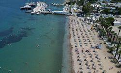 Muğla Sahillerinde Bayram Yoğunluğu: Tatilciler Gündoğan'a Akın Etti