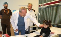 Şanlıurfa'da lavabo açıcı içen çocuk 2 yıl sonra sağlığına kavuştu