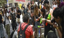 İspanyollar mevcut turizm modeline karşı bir kez daha meydanlara indi