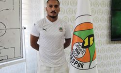 Alanyaspor, İbrahim Kaya ile 4 yıllık sözleşme imzaladı