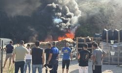 Bodrum'da plastik boruların depolandığı alanda çıkan yangın söndürüldü