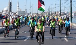 İstanbul'da Yeşilayın bisiklet turunda sağlıklı yaşam için pedal çevrildi