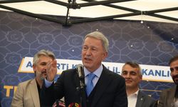TBMM Milli Savunma Komisyonu Başkanı Akar, Kayseri'de bayramlaşma programına katıldı