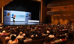 Arnavutluk'ta "Bilgiden Eyleme: Avrupa-Akdeniz Bölgesinde Diyaloğu Yeniden Tanımlamak" forumu devam ediyor