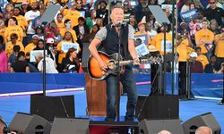 ABD'li şarkıcı Bruce Springsteen, İspanyollardan Trump'a karşı seslerini yükseltmelerini istedi