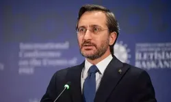 Fahrettin Altun’dan CHP’nin Medya Boykotuna Tepki: “Jakoben Zihniyet, Farklı Seslere Tahammülsüzlük”