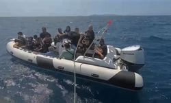 Didim açıklarında 15 düzensiz göçmen kurtarıldı