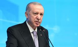 Cumhurbaşkanı Erdoğan: İran'a yönelik saldırılarının daha büyük bir felakete dönüşmemesi için yoğun çaba harcıyoruz
