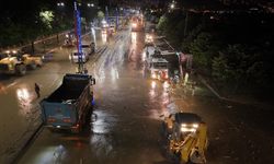 Trabzon'da selden etkilenen bölgelerde temizlik çalışmaları devam ediyor